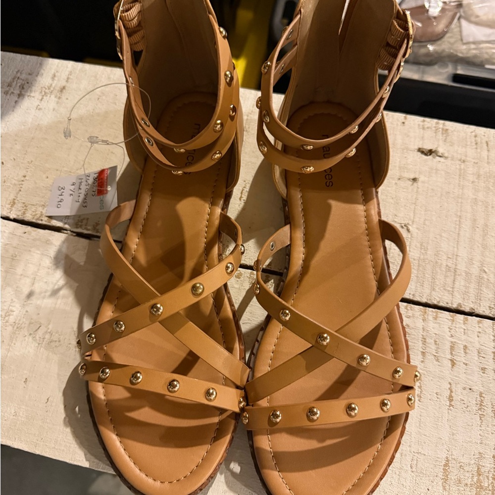 Maurices Tan Strappy gladiator Sandals